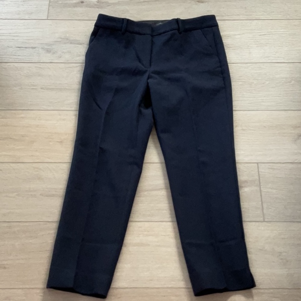 Women’s 6P Talbots navy dress slacks